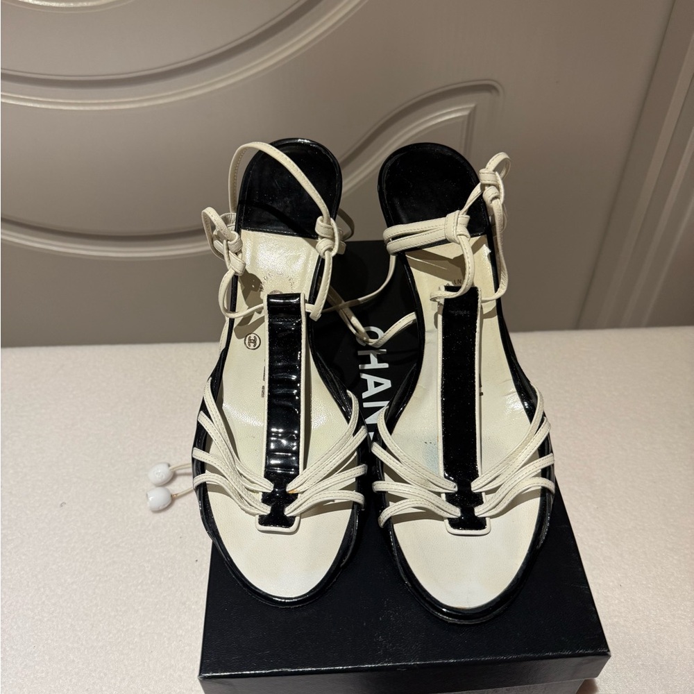 Chanel Black and White Women's Sandals